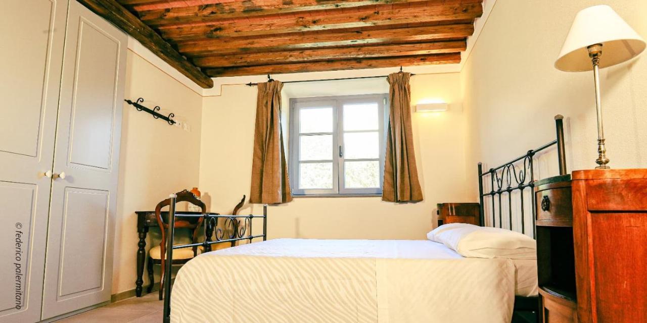 Agriturismo I Giunchi Mochignano Ngoại thất bức ảnh